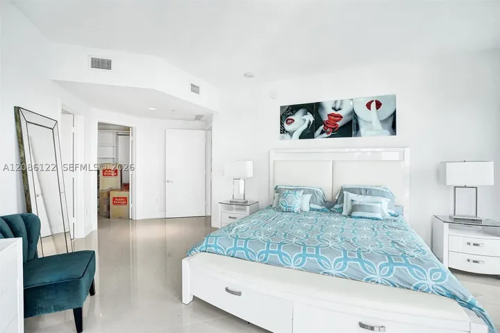17301 Biscayne Blvd 1207, North Miami Beach, Florida 33160