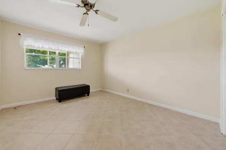 12 Bedroom 01