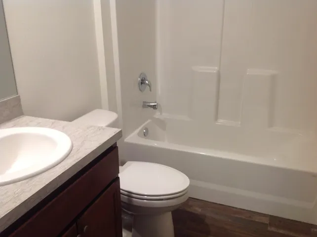 2862 SE Buccaneer Cir (2)