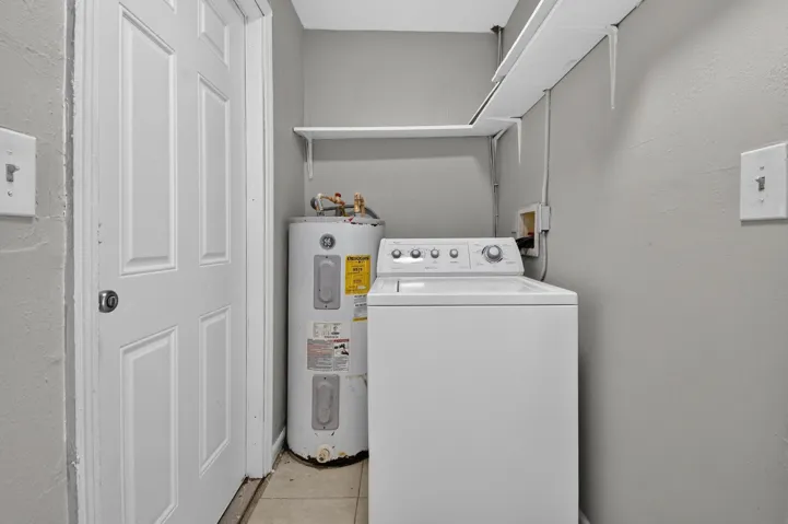 1037W28thSt(28)