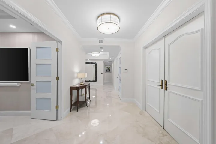 400 S. Ocean Blvd, Apt 25 - 8.jpg-FULL