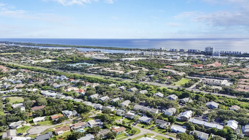 Intracoastal / Ocean