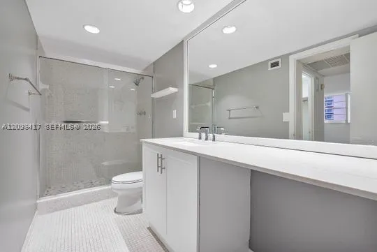 Master Bathroom & shower