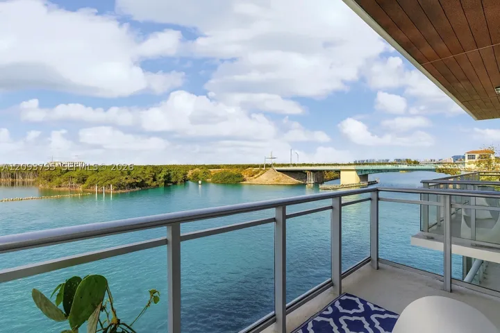 Primary Suite Balcony