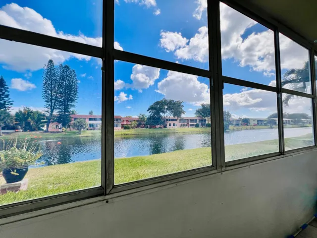 Water View Lanai