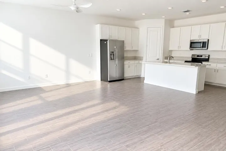 1.LivingRoom