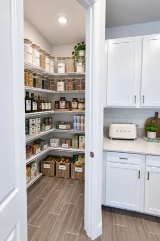 5.KitchenPantry