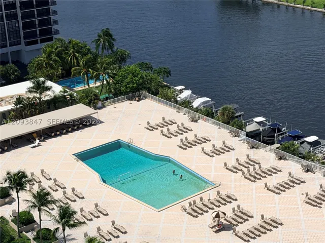 Bayside pool