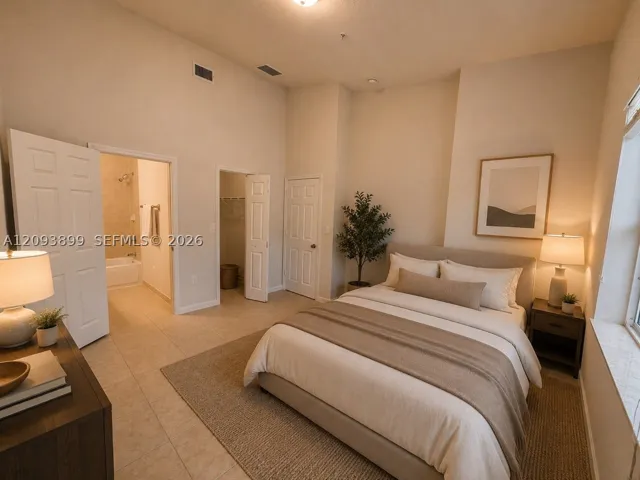 3423 W 80th St 204, Hialeah, Florida 33018