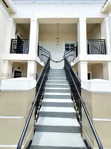 3423 W 80th St 204, Hialeah, Florida 33018