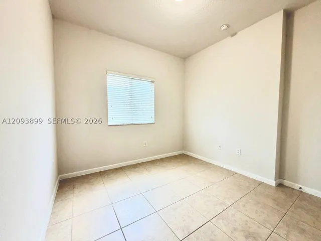 3423 W 80th St 204, Hialeah, Florida 33018