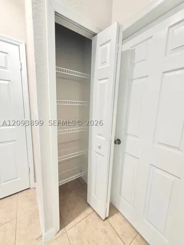 3423 W 80th St 204, Hialeah, Florida 33018