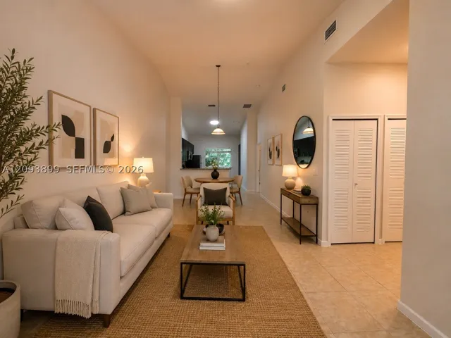 3423 W 80th St 204, Hialeah, Florida 33018