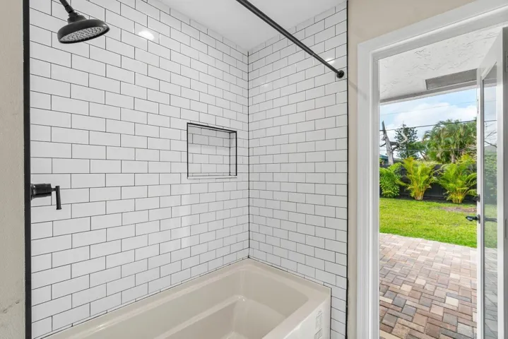 025-4593EllwoodDrive-DelrayBeach-FL-3344