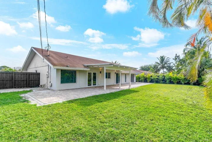 035-4593EllwoodDrive-DelrayBeach-FL-3344