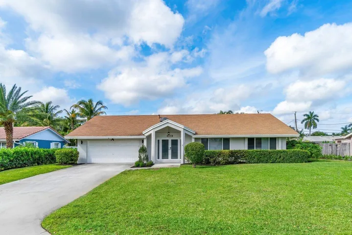 001-4593EllwoodDrive-DelrayBeach-FL-3344