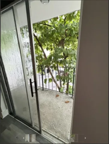 balcony 3