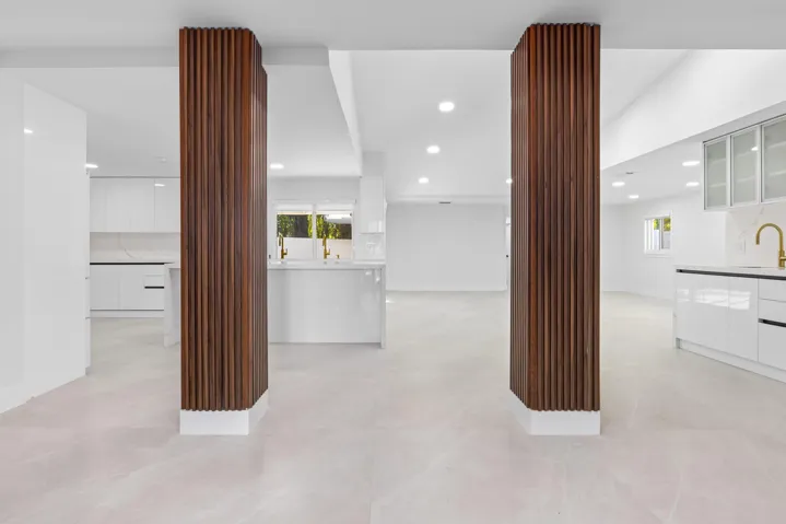 Foyer 1