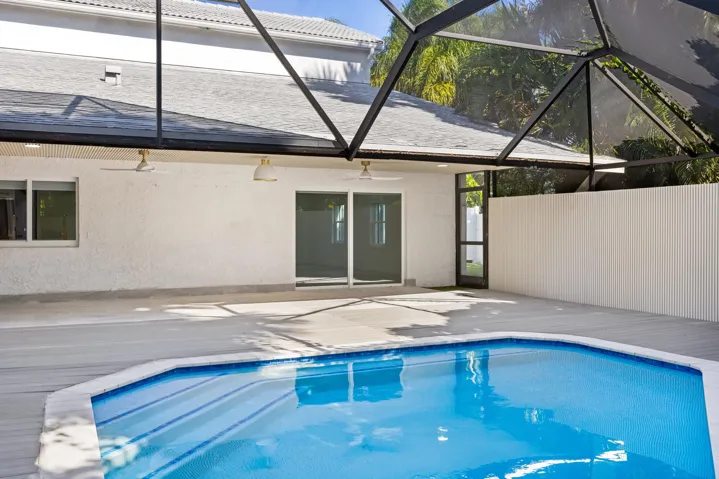 Pool 2