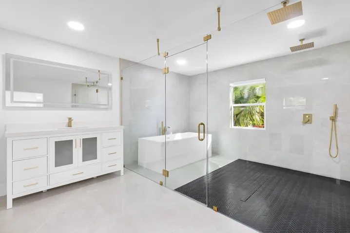 Master Bath 1