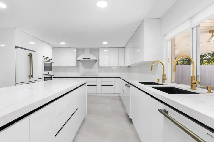 Kitchen 3