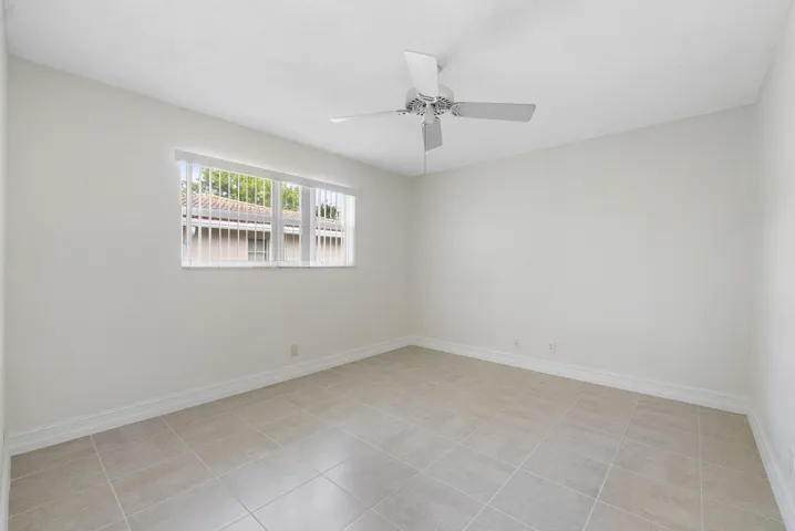 2940 Nw 87th Terr_028