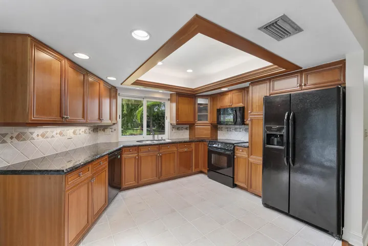 2940 Nw 87th Terr_019