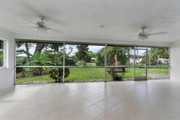 2940 Nw 87th Terr_034