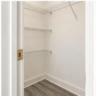 Walk in Closet