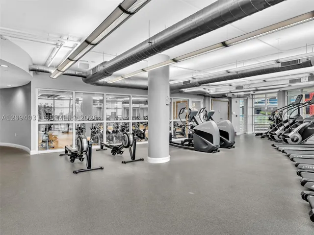 253 Ne 2nd St 2208, Miami, Florida 33132