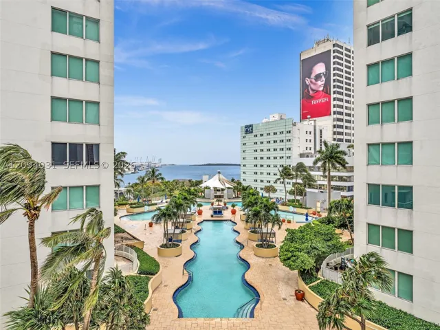 253 Ne 2nd St 2208, Miami, Florida 33132