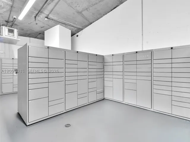 253 Ne 2nd St 2208, Miami, Florida 33132