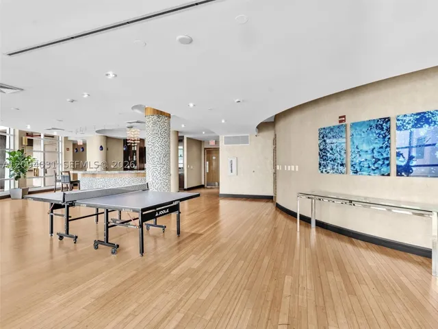 253 Ne 2nd St 2208, Miami, Florida 33132