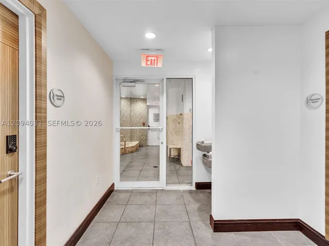 253 Ne 2nd St 2208, Miami, Florida 33132