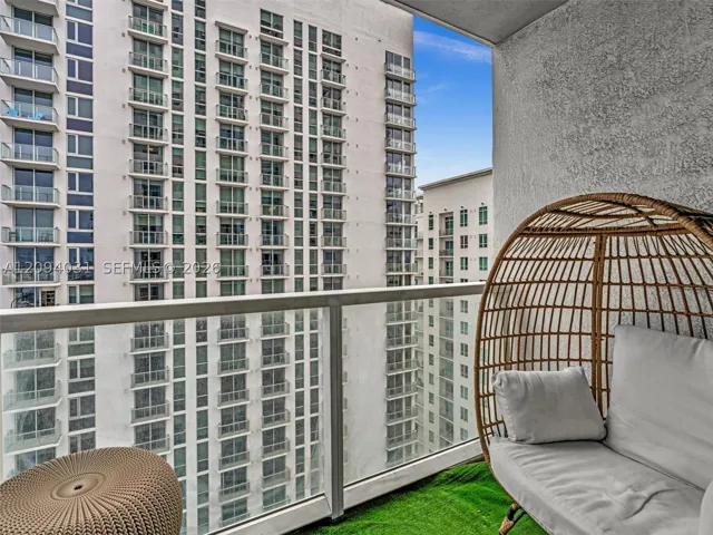 253 Ne 2nd St 2208, Miami, Florida 33132