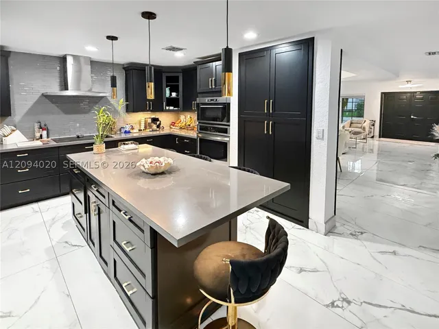 12061 Sw 135th Ter, Miami, Florida 33186