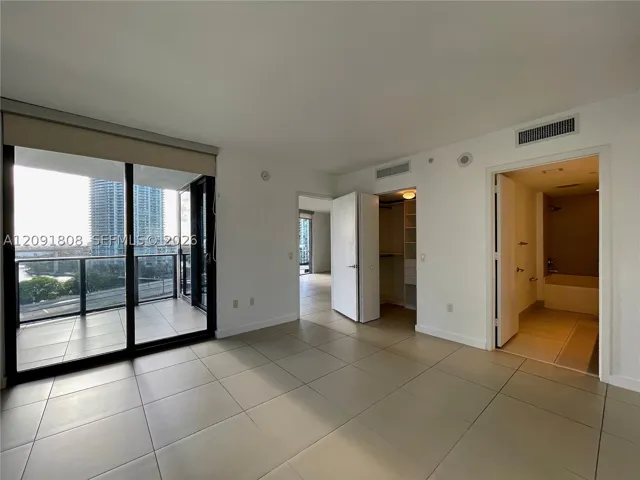 31 Se 6th St 1101, Miami, Florida 33131