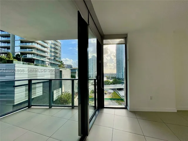 31 Se 6th St 1101, Miami, Florida 33131