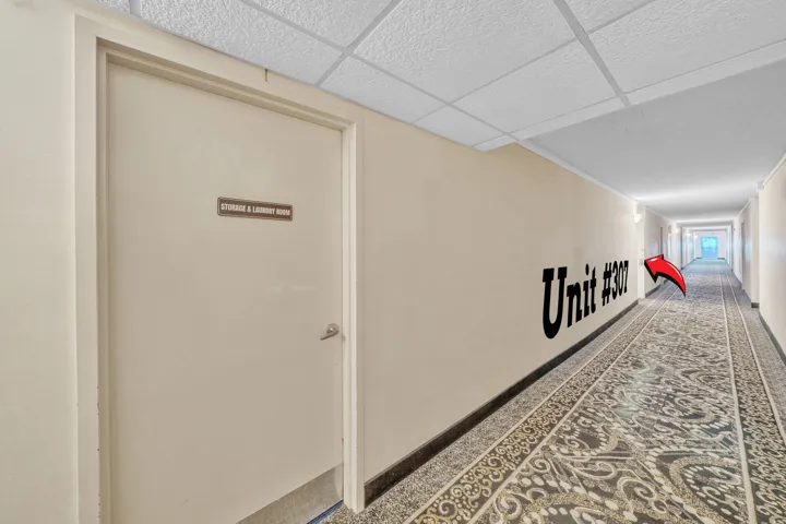 17 Storage+Laundry Room (1)