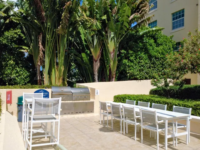 Amenities Grilling Area