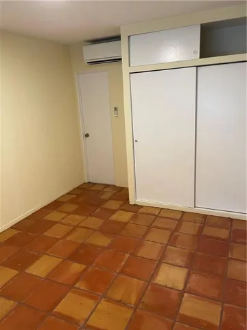 805 back unit 6