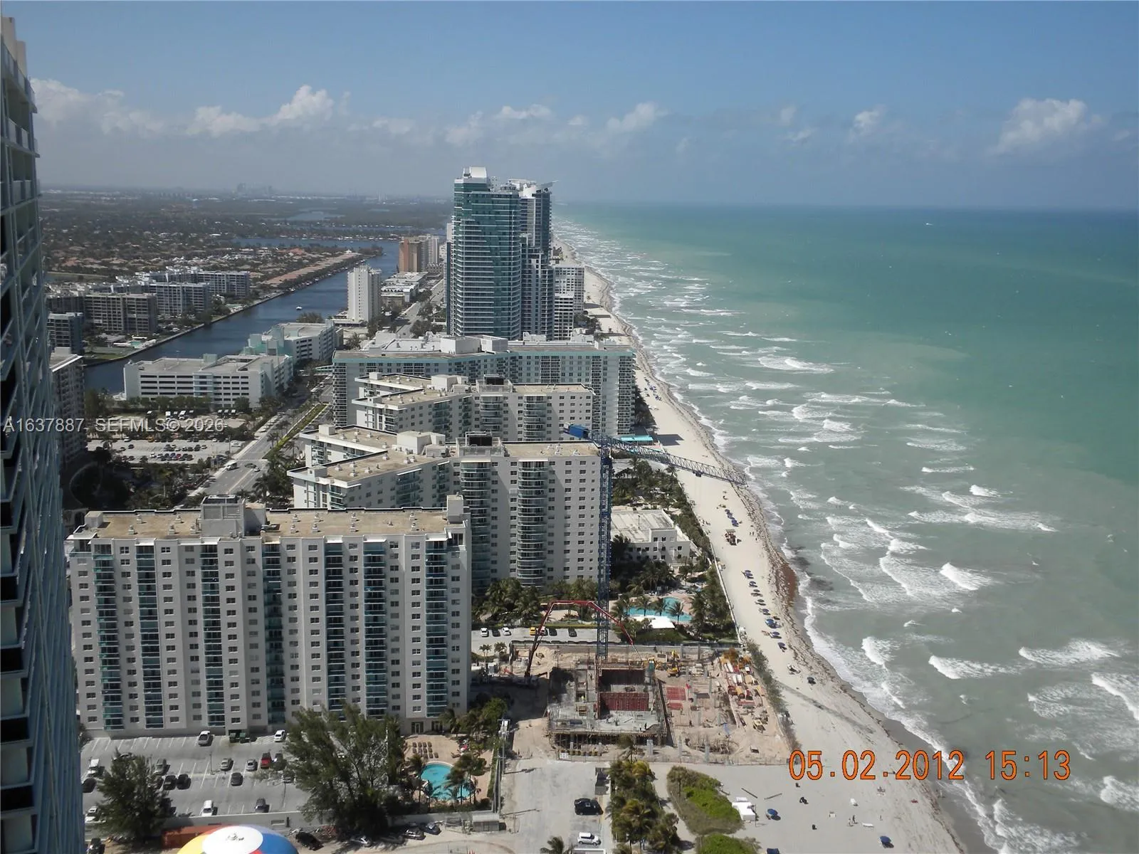 Hallandale Beach, Florida 33009, 2 Bedrooms Bedrooms, ,2 BathroomsBathrooms,Residential Lease,For Rent,A1637887
