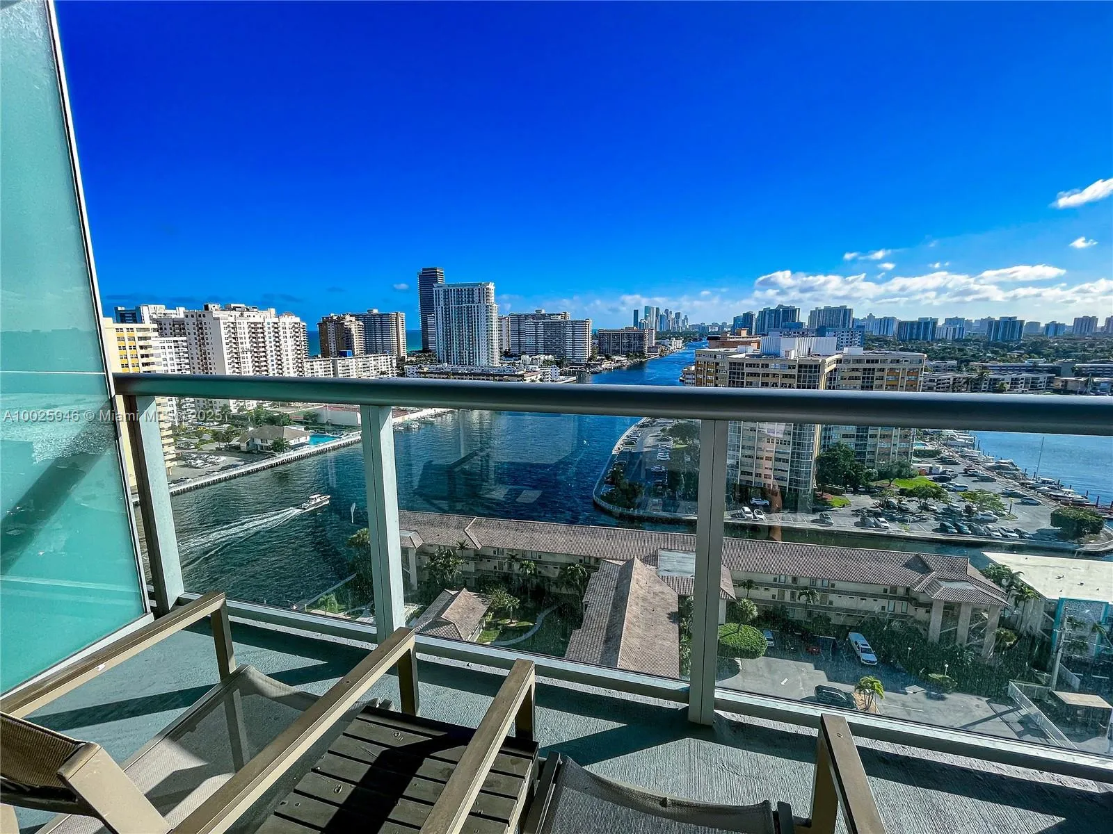 2602 E Hallandale Beach Blvd 1605, Hallandale Beac, Hallandale Beach, Florida 33009, 2 Bedrooms Bedrooms, ,2 BathroomsBathrooms,Residential Lease,For Rent,2602 E Hallandale Beach Blvd 1605, Hallandale Beac,A10025946