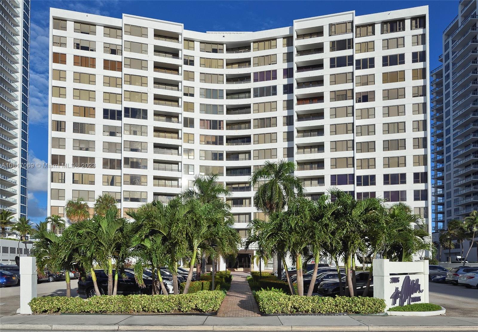 3505 S Ocean Dr PH-12, Hollywood, Florida 33019, Hollywood, Florida 33019, 2 Bedrooms Bedrooms, ,2 BathroomsBathrooms,Residential Lease,For Rent,3505 S Ocean Dr PH-12, Hollywood, Florida 33019,A10817069