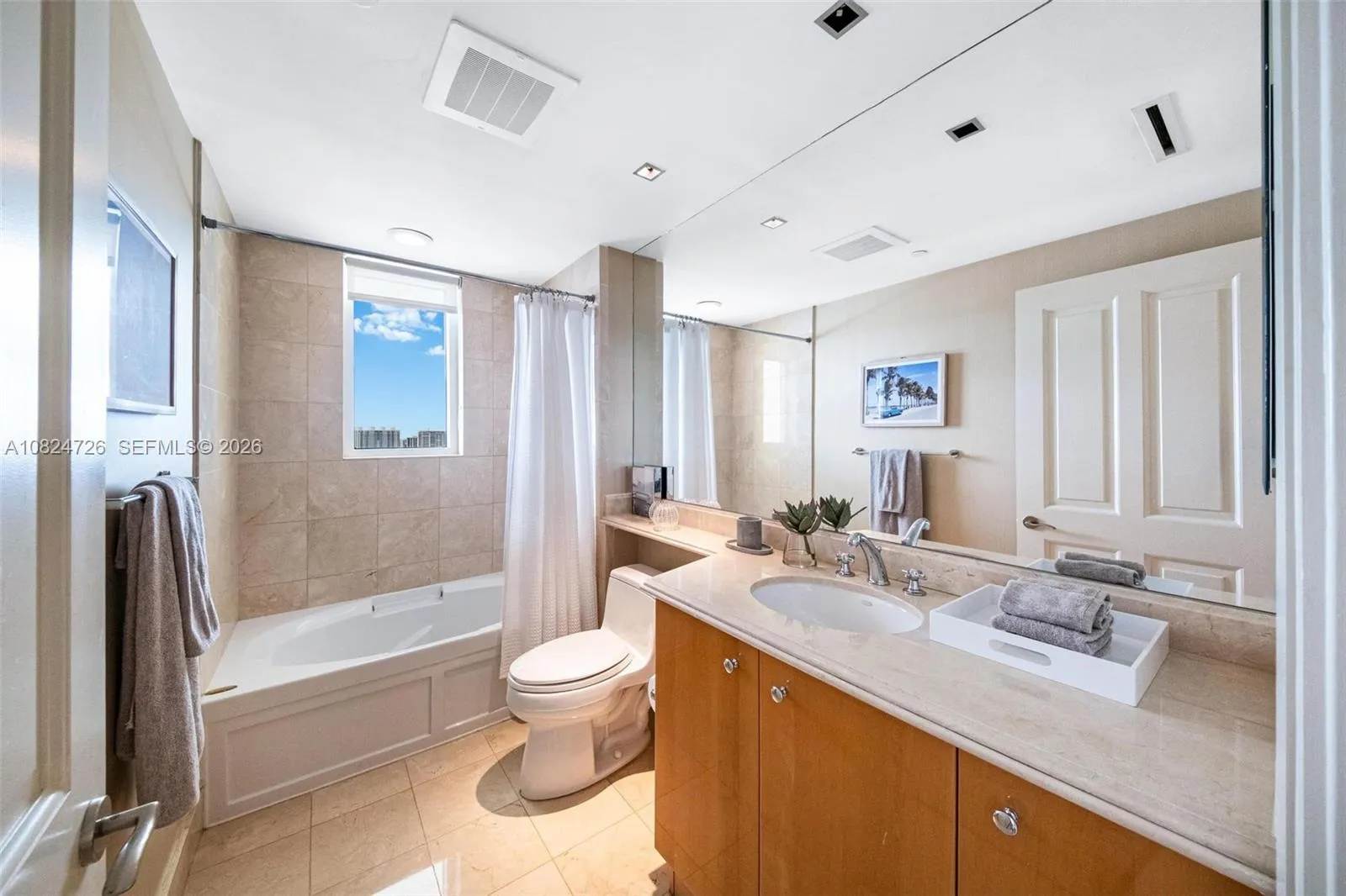 17875 Collins Ave 2602, Sunny Isles Beach, Florida, Sunny Isles Beach, Florida 33160, 3 Bedrooms Bedrooms, ,3 BathroomsBathrooms,Residential Lease,For Rent,17875 Collins Ave 2602, Sunny Isles Beach, Florida,A10824726