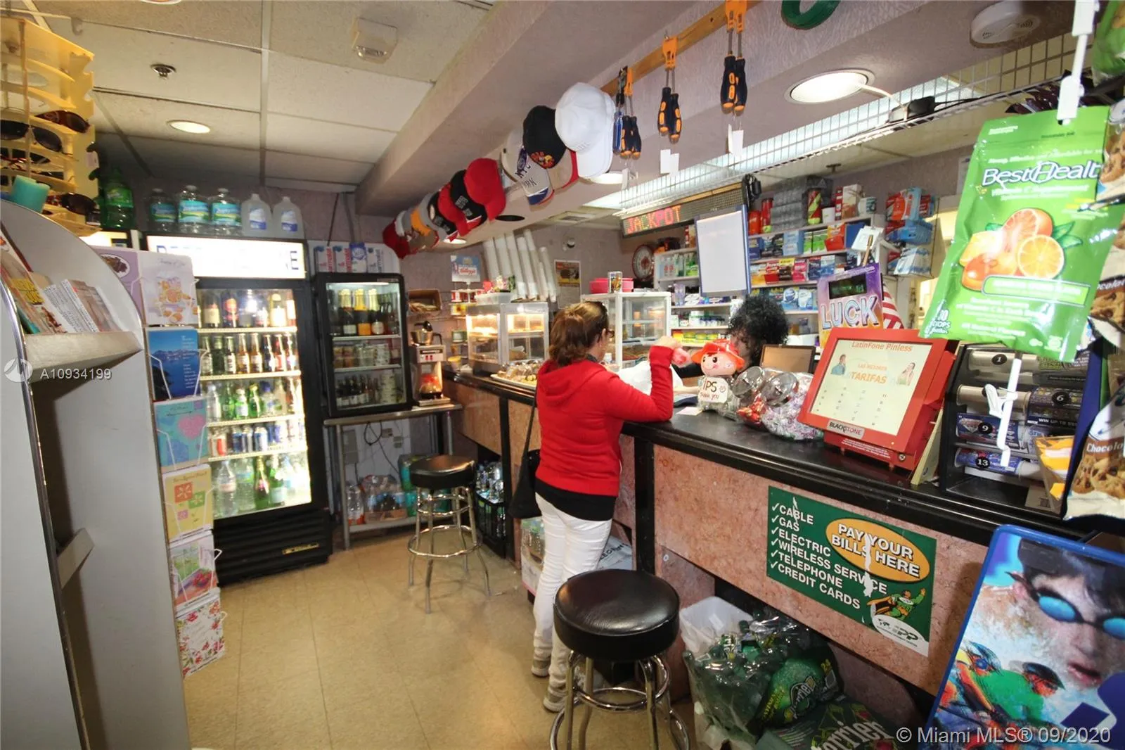 5161 Collins Av 806, Miami Beach, Florida 33140, Miami Beach, Florida 33140, 2 Bedrooms Bedrooms, ,2 BathroomsBathrooms,Residential Lease,For Rent,5161 Collins Av 806, Miami Beach, Florida 33140,A10934199