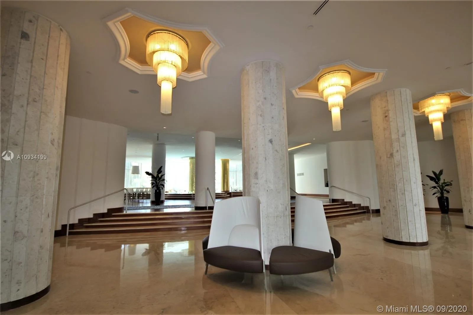 5161 Collins Av 806, Miami Beach, Florida 33140, Miami Beach, Florida 33140, 2 Bedrooms Bedrooms, ,2 BathroomsBathrooms,Residential Lease,For Rent,5161 Collins Av 806, Miami Beach, Florida 33140,A10934199