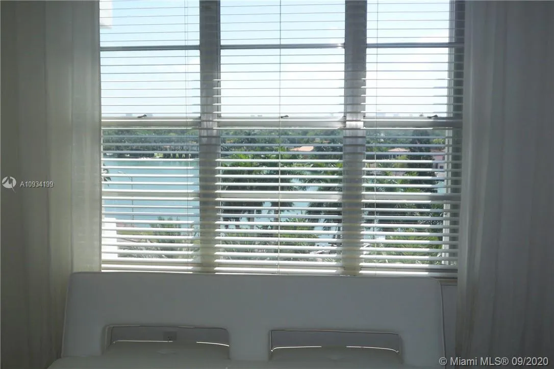 5161 Collins Av 806, Miami Beach, Florida 33140, Miami Beach, Florida 33140, 2 Bedrooms Bedrooms, ,2 BathroomsBathrooms,Residential Lease,For Rent,5161 Collins Av 806, Miami Beach, Florida 33140,A10934199