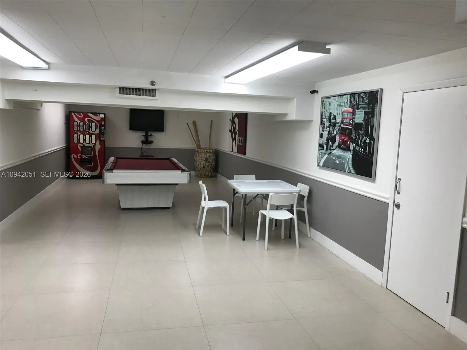 100 Lincoln Rd 716, Miami Beach, Florida 33139, Miami Beach, Florida 33139, ,1 BathroomBathrooms,Residential Lease,For Rent,100 Lincoln Rd 716, Miami Beach, Florida 33139,A10942051