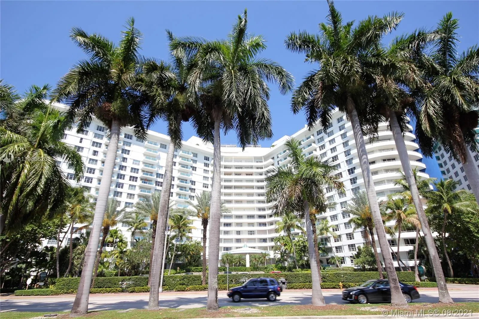 5151 Collins Av 1030, Miami Beach, Florida 33140, Miami Beach, Florida 33140, 2 Bedrooms Bedrooms, ,2 BathroomsBathrooms,Residential Lease,For Rent,5151 Collins Av 1030, Miami Beach, Florida 33140,A11086620